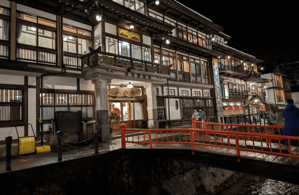 【日本東北冬季自由行】|行程天數建議&十大雪景和溫泉，交通氣溫總整理