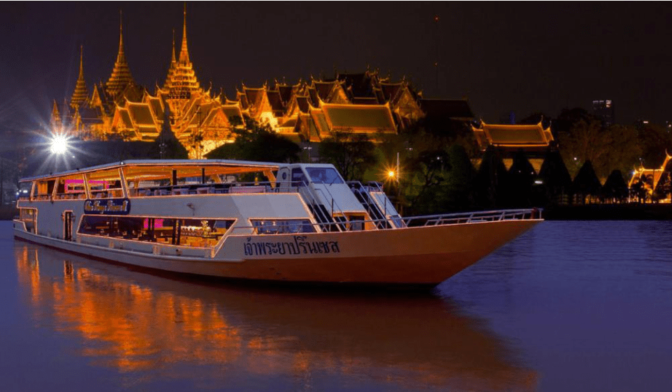 【2025曼谷跨年攻略】| 5大景點：ICON SIAM看LISA、昭披耶河遊船&Central World瘋煙火，跨年泰正點！