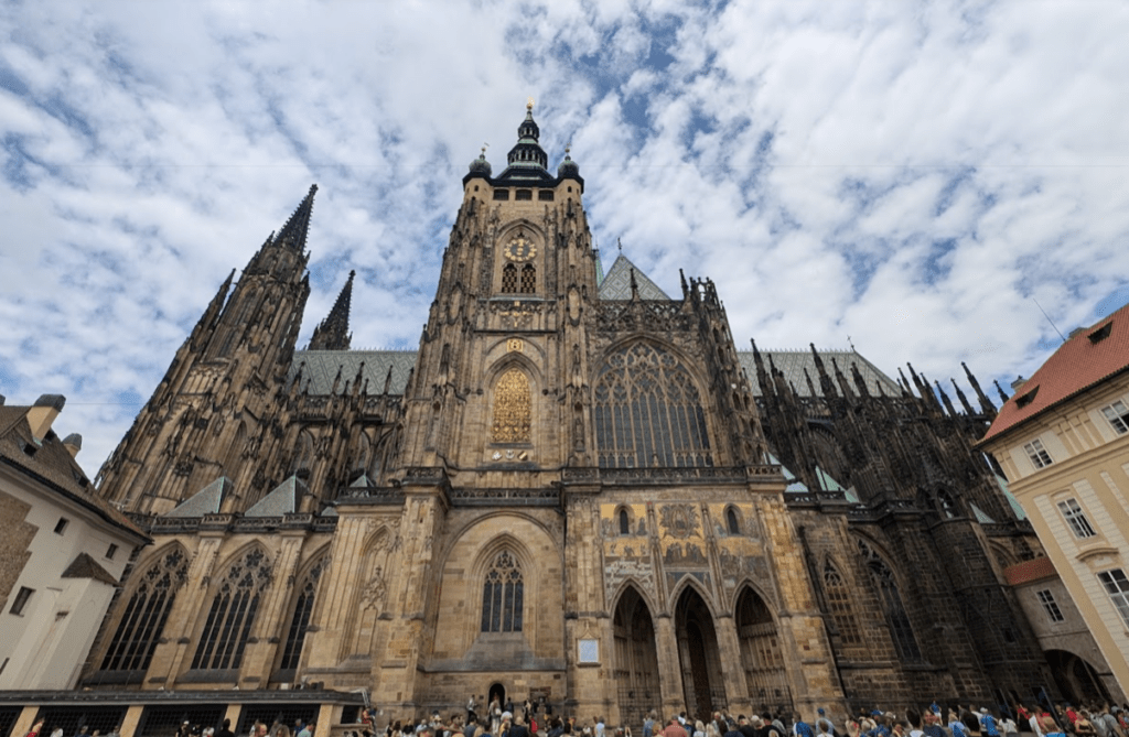 【2024布拉格自助行】| 行前必看：5大提醒注意事項&7大景點地圖，避開陷阱懶人包