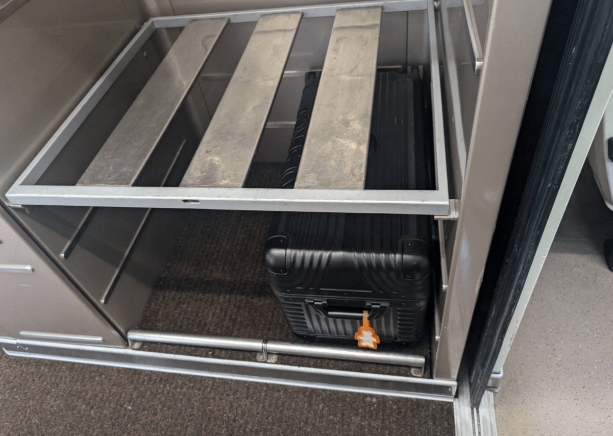 【2024義大利交通攻略】| 火車&車站總整理：治安、驗票、月台、行李、廁所等注意事項