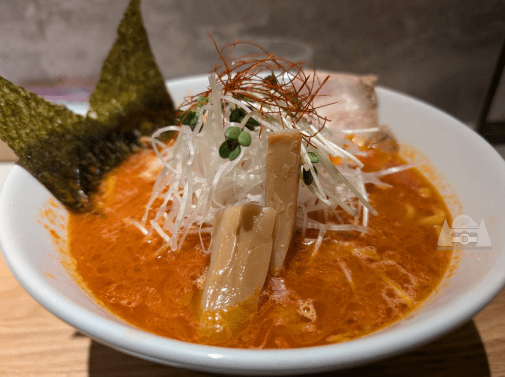 【北海道星野美食推薦】|營火蟲之街：最平價美味拉麵&最美雪景關東煮，Buffert外的好選