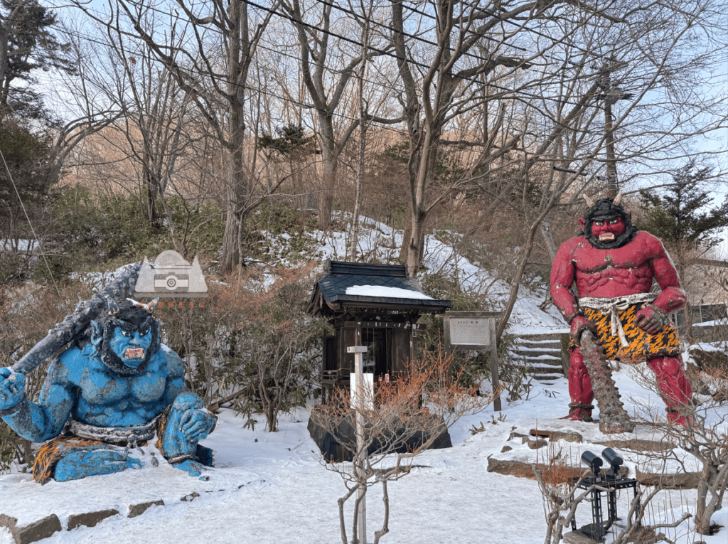 【2025登別景點地圖】| 一圖看登別溫泉街、大湯沼與地獄谷，住宿與美食懶人包