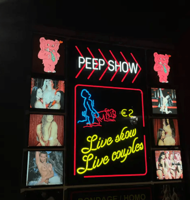 【2025阿姆斯特丹景點】|紅燈區攻略：所有你想知道的事！娼妓博物館、成人秀館、peep show！