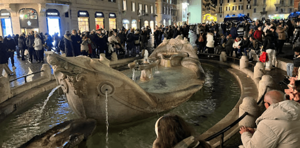 【2025羅馬西班牙廣場攻略】|精品地圖：買完精品，看西班牙階梯、破船噴泉