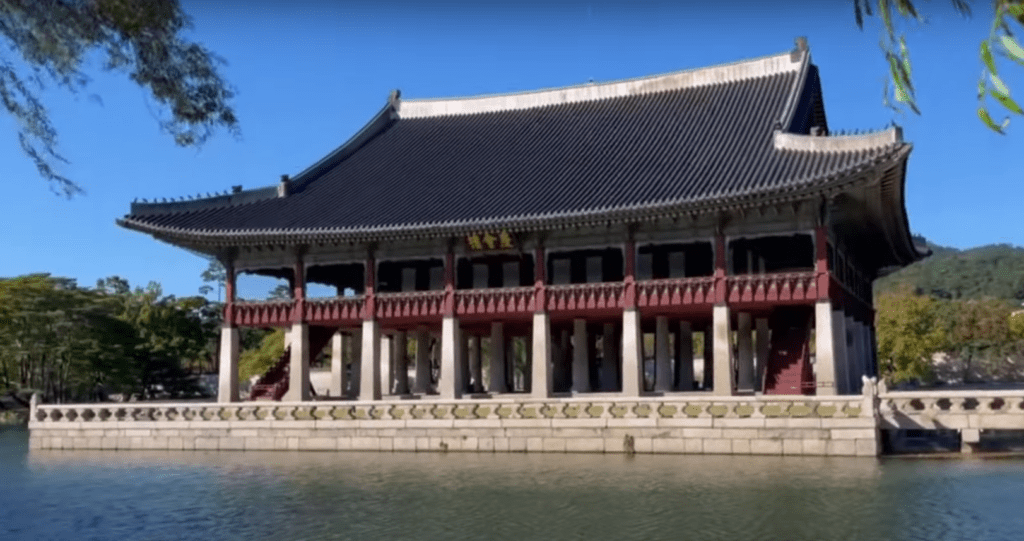 【2025景福宮攻略】|景點地圖：如何參觀路線與男女韓裝建議，拍出大片