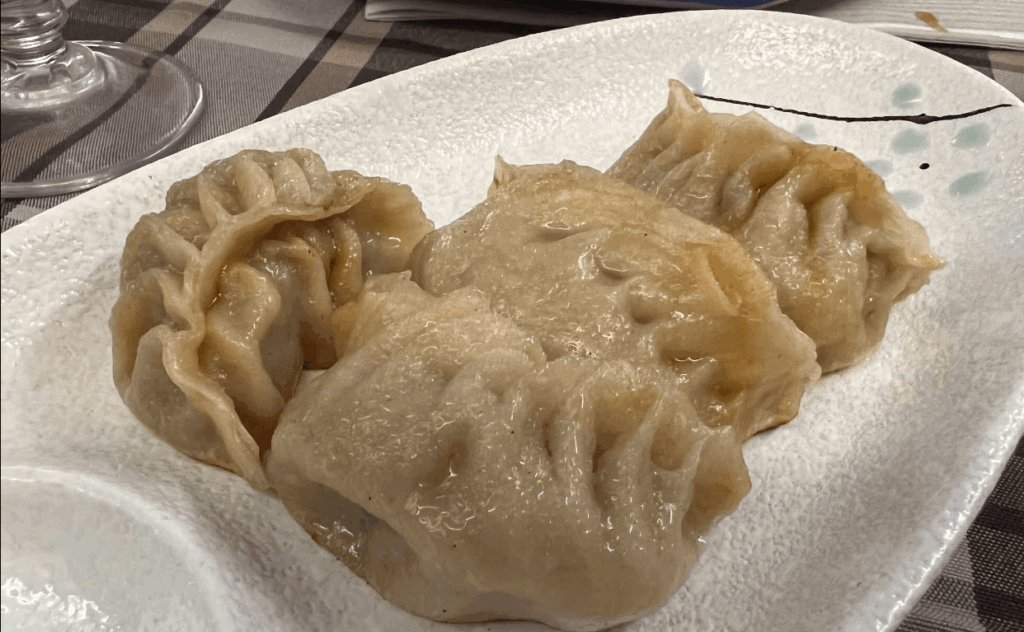 【羅馬車站美食】| 亞洲餐廳：CP值超高亞洲菜，整套吃下來不到13元