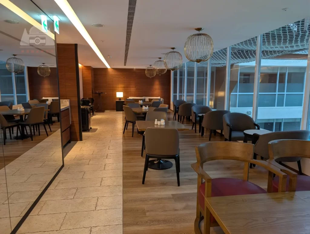 【2025桃園喜來登誠實開箱】|行政酒廊超推：房間舒適但公設不要期待