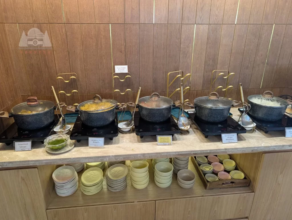 【曼谷機場最棒貴賓室】|  Coral Finest Business Class Lounge：免費按摩和調酒喝到飽，超級值得！