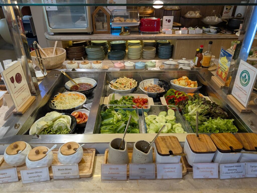 【曼谷機場最棒貴賓室】|  Coral Finest Business Class Lounge：免費按摩和調酒喝到飽，超級值得！