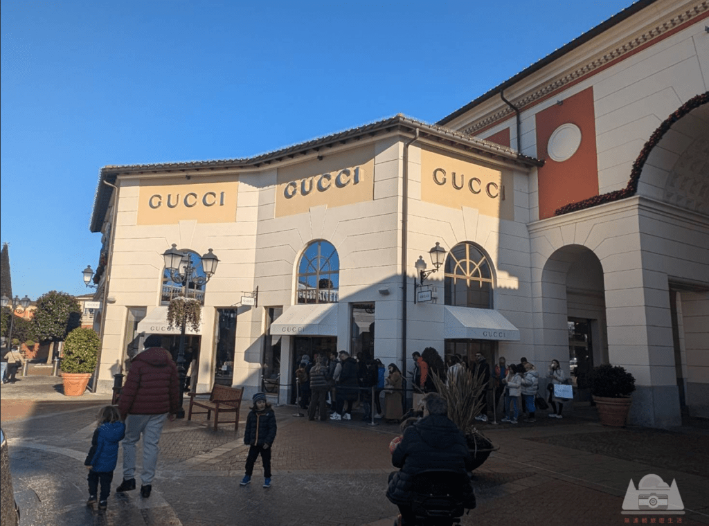 【2026米蘭Outlet攻略 】：Gucci 5折起、最新70歐退稅門檻詳解 (含Zani Viaggi接駁車實搭)】