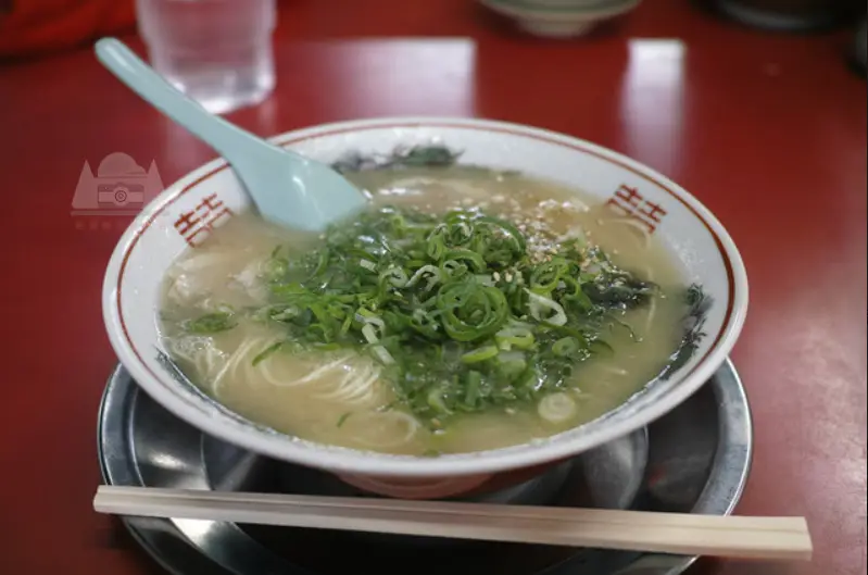 【2025福岡必吃美食】| 實測12家拉麵：口味分類&濃淡表格，看完這篇再去吃！