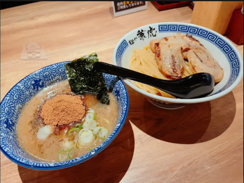 【2025福岡必吃美食】| 實測12家拉麵：口味分類&濃淡表格，看完這篇再去吃！