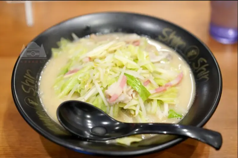 【2025福岡必吃美食】| 實測12家拉麵：口味分類&濃淡表格，看完這篇再去吃！